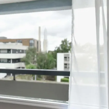 Hotel Cite De L'espace Mouchotte 2*