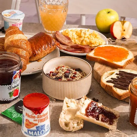 Cite De L'espace Mouchotte Hotel Toulouse