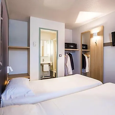 Hotel Cite De L'espace Mouchotte