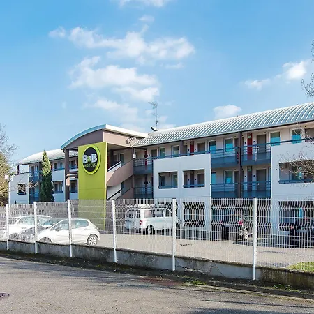 Cite De L'espace Mouchotte Hotel Toulouse