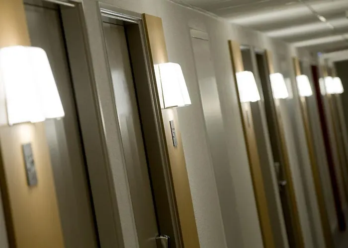 Cite De L'espace Mouchotte Hotel Toulouse