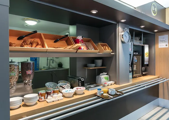 Cite De L'espace Mouchotte 2* Тулуза