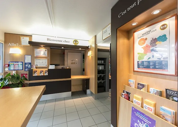 Cite De L'espace Mouchotte 2* Toulouse