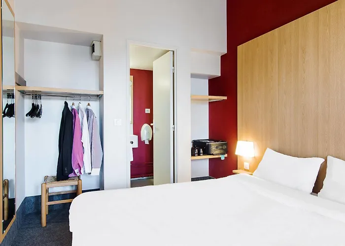 Cite De L'espace Mouchotte 2* Toulouse