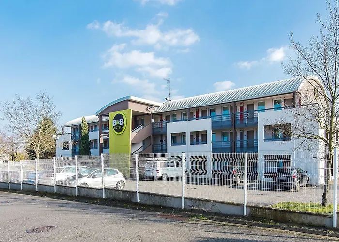 Cite De L'espace Mouchotte Hotel Toulouse