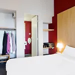 Cite De L'espace Mouchotte 2* Toulouse