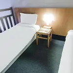 Hotel Cite De L'espace Mouchotte 2*